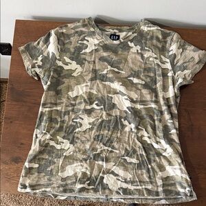 GAP Camo Tee in Green and Beige